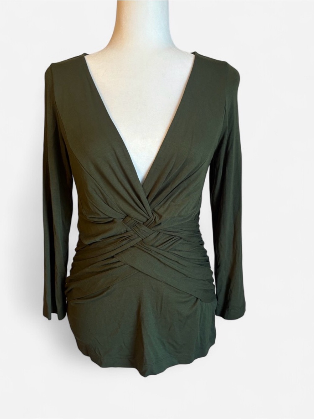 BCBGMaxAzria Eucalyptus V-Neck Knot Front Top Size M